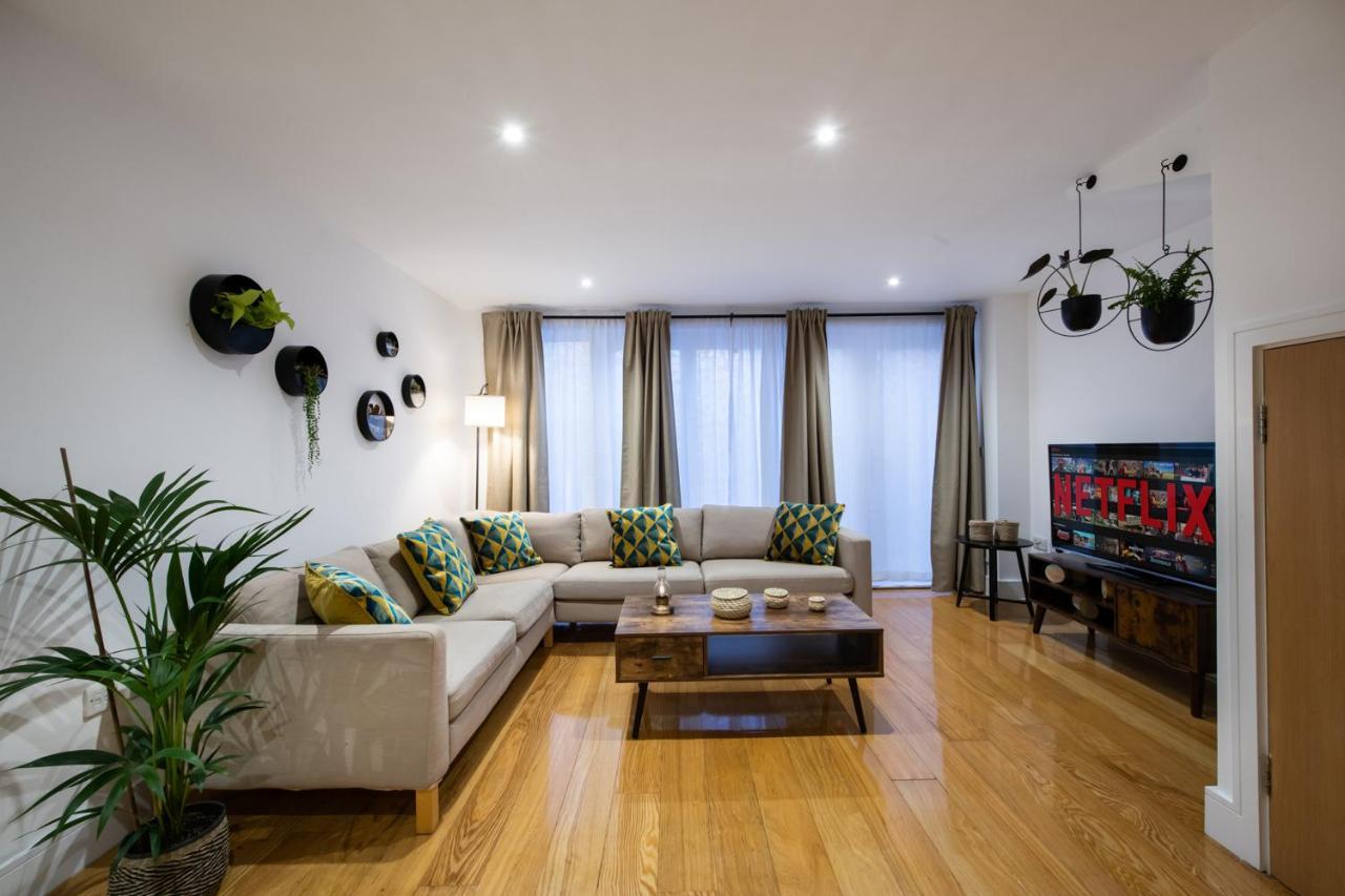London Nino Apartments Екстер'єр фото